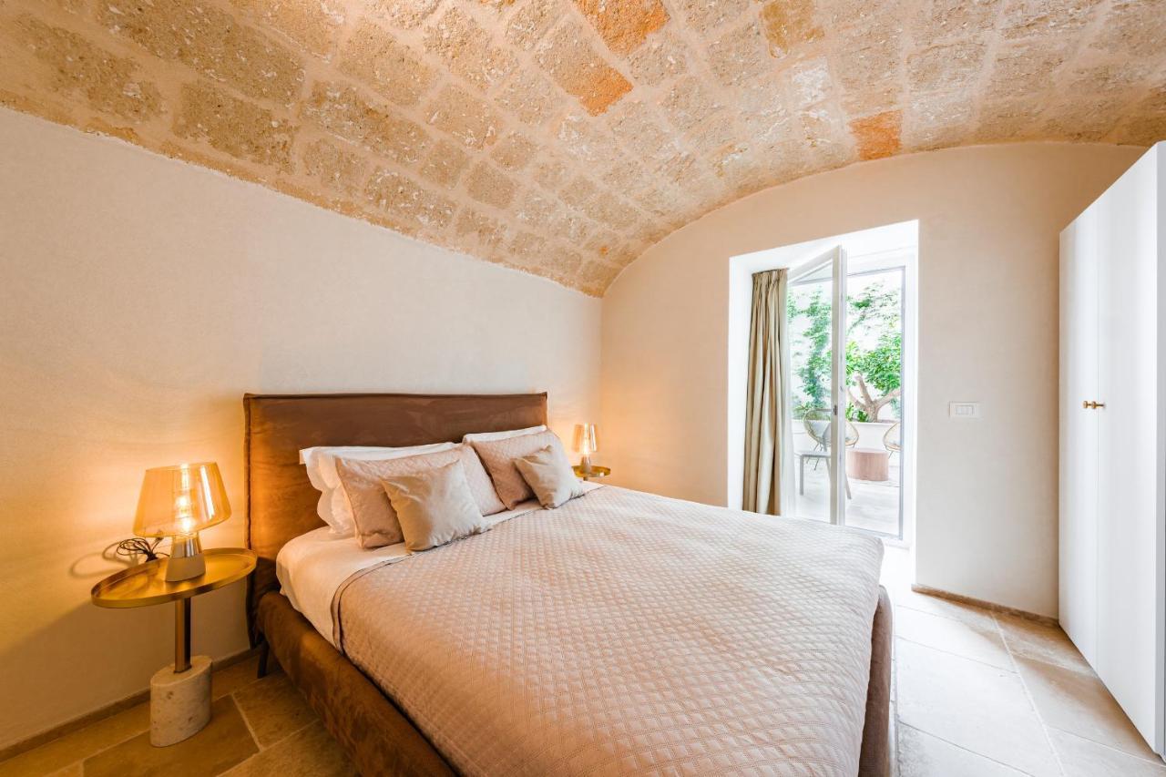 Helloapulia Charming Palazzo Clemente - Self-Catering Suites With Aircondition Monopoli Kültér fotó