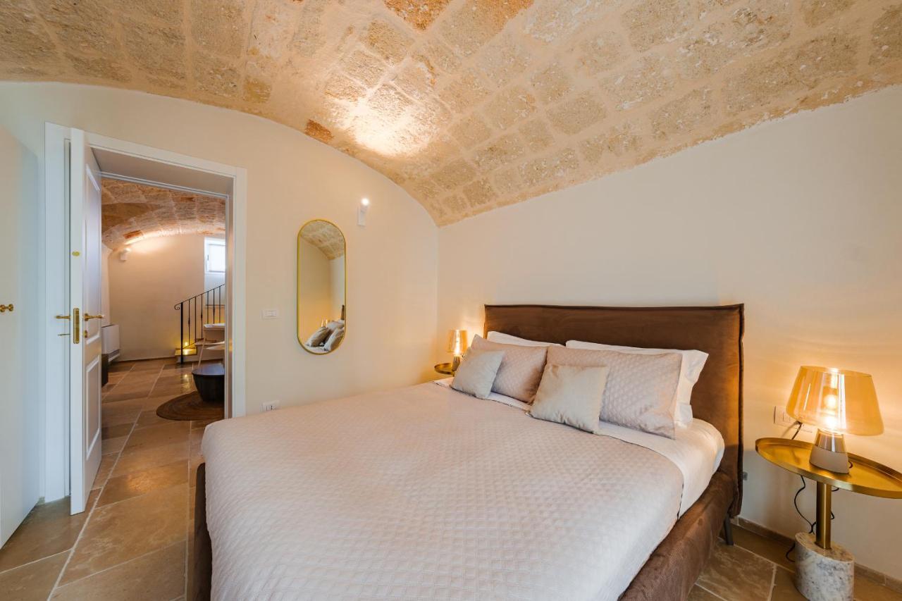 Helloapulia Charming Palazzo Clemente - Self-Catering Suites With Aircondition Monopoli Kültér fotó
