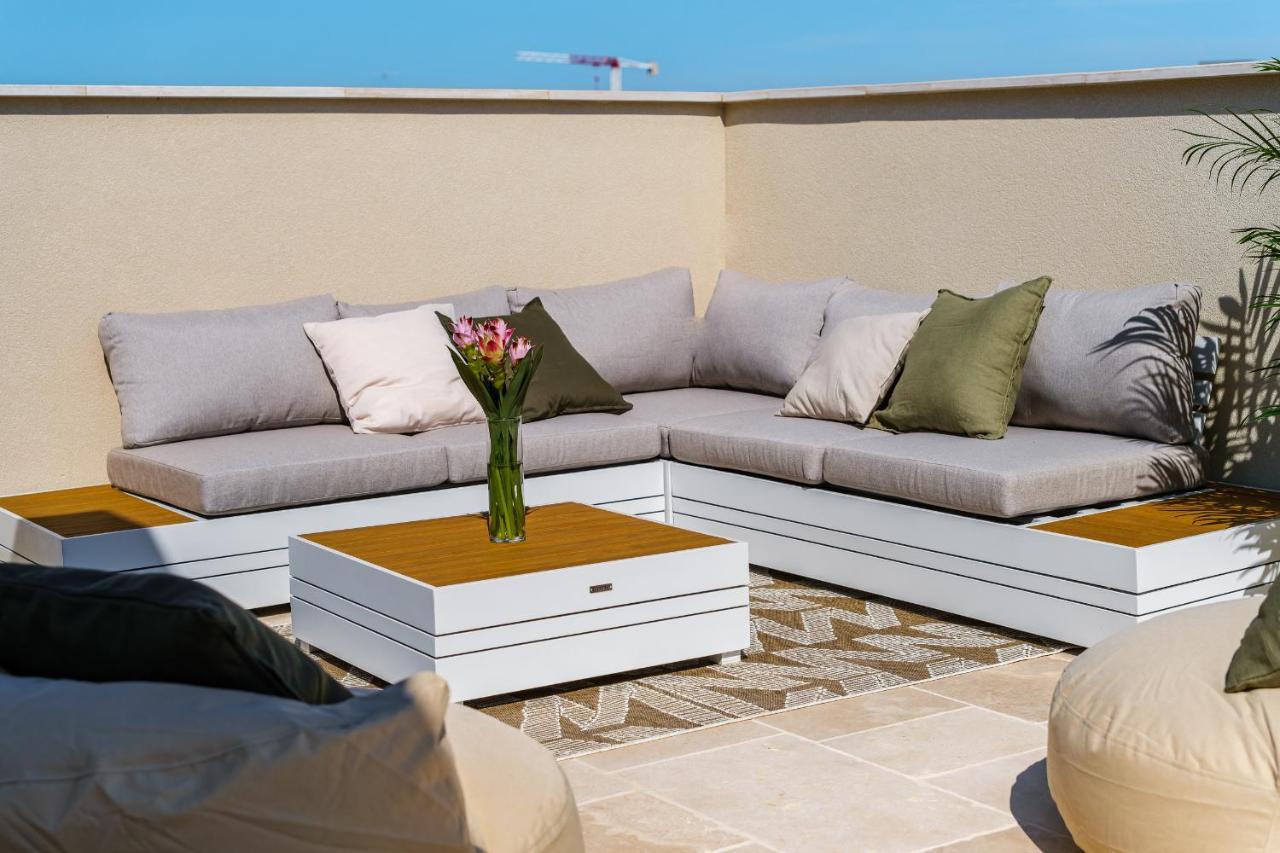 Helloapulia Charming Palazzo Clemente - Self-Catering Suites With Aircondition Monopoli Kültér fotó