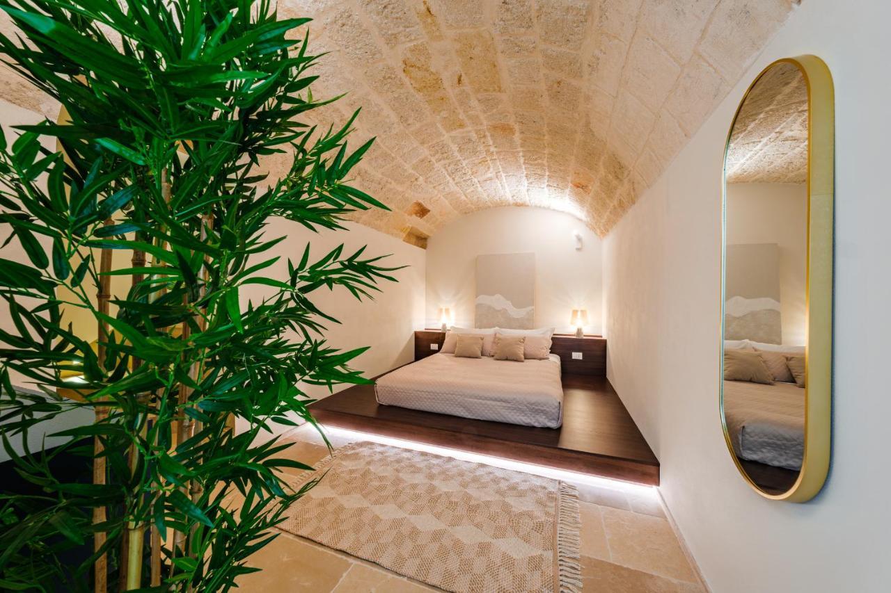 Helloapulia Charming Palazzo Clemente - Self-Catering Suites With Aircondition Monopoli Kültér fotó