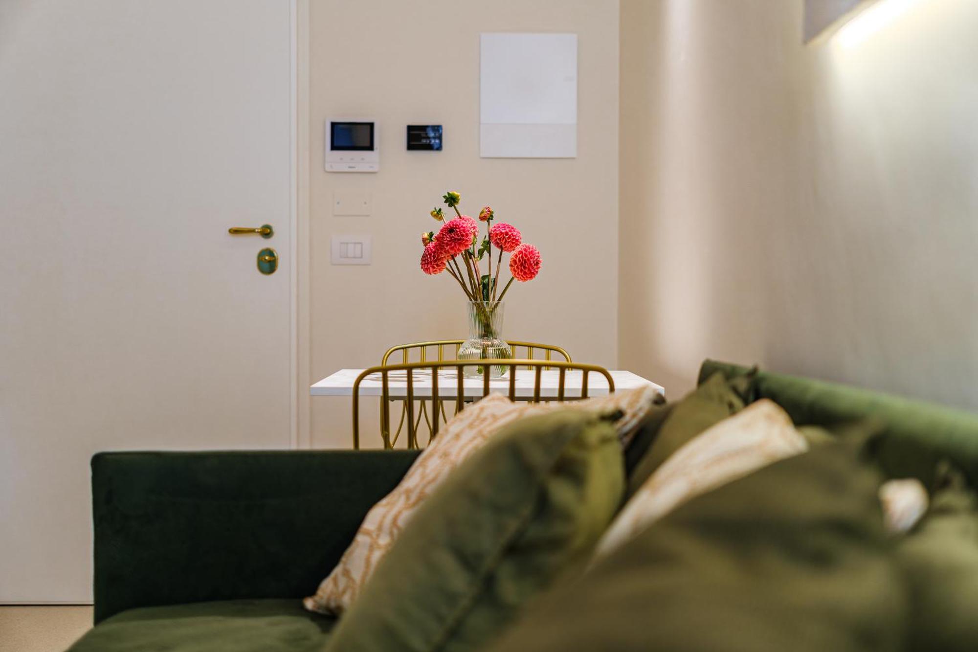 Helloapulia Charming Palazzo Clemente - Self-Catering Suites With Aircondition Monopoli Kültér fotó