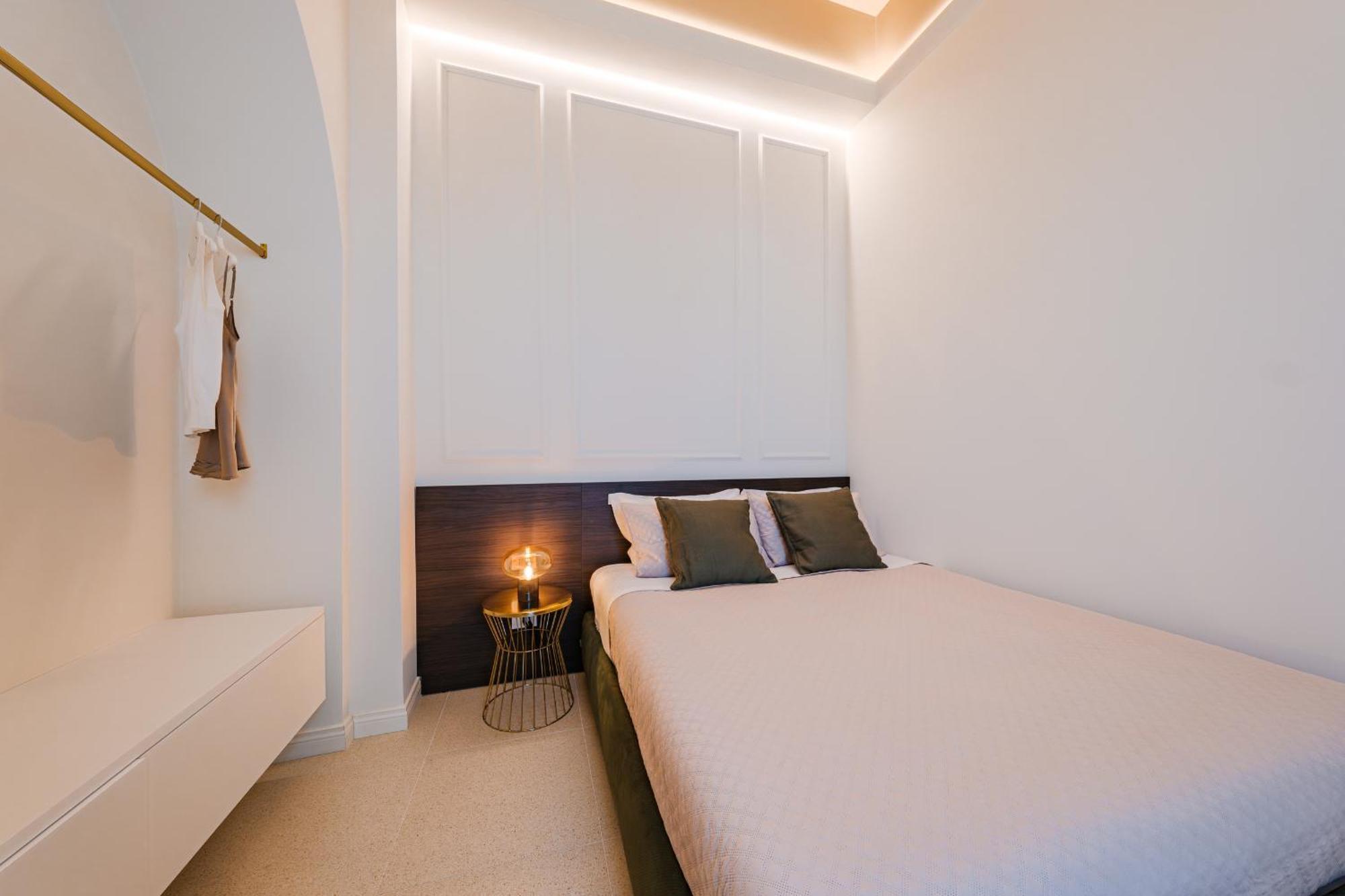 Helloapulia Charming Palazzo Clemente - Self-Catering Suites With Aircondition Monopoli Kültér fotó