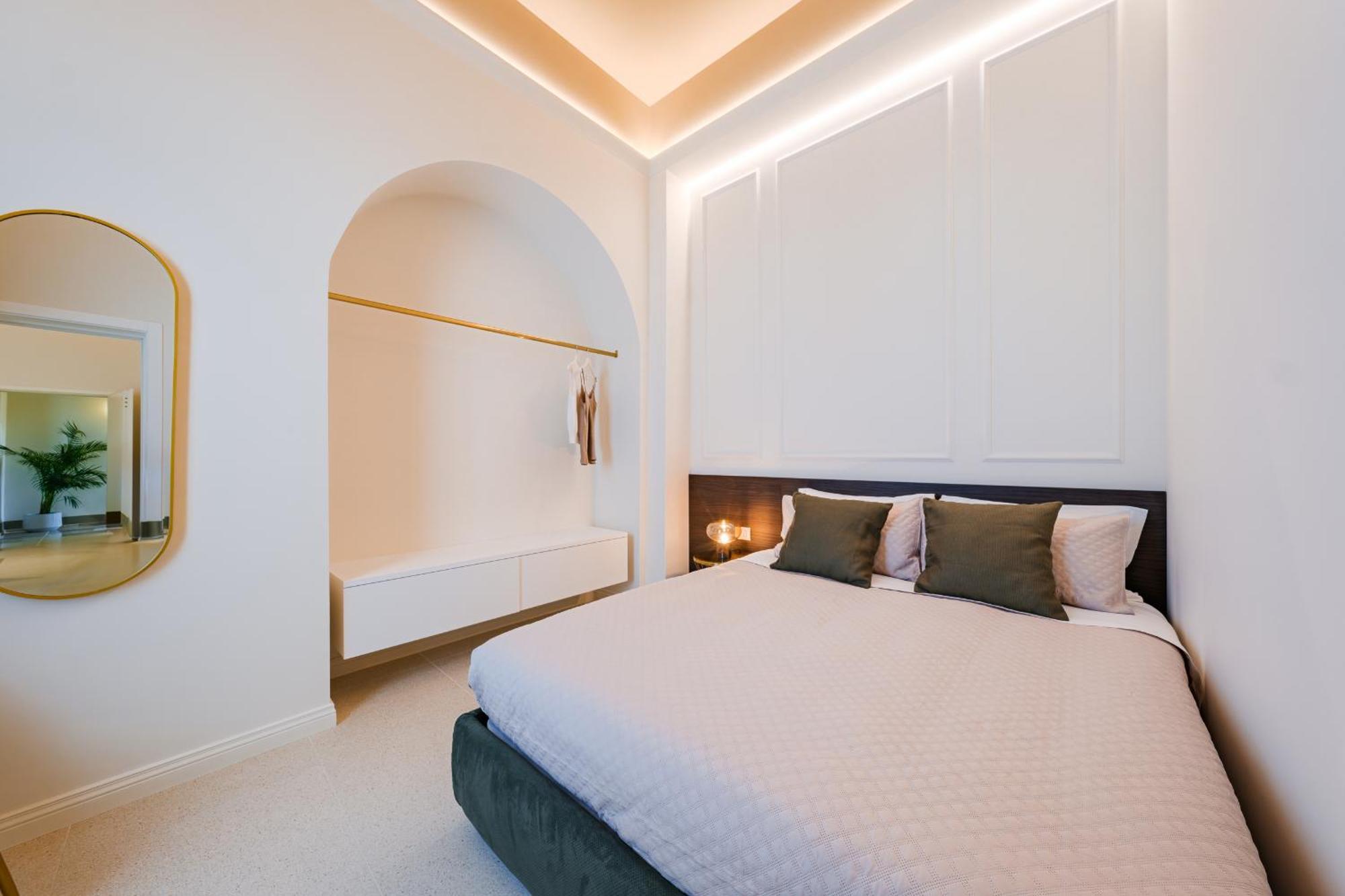 Helloapulia Charming Palazzo Clemente - Self-Catering Suites With Aircondition Monopoli Kültér fotó