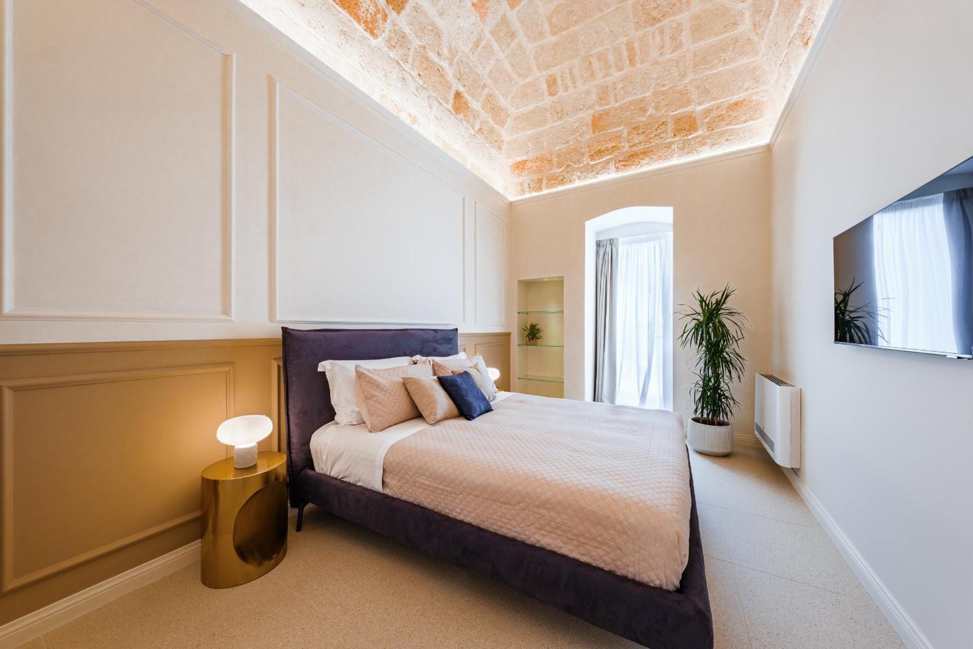 Helloapulia Charming Palazzo Clemente - Self-Catering Suites With Aircondition Monopoli Kültér fotó